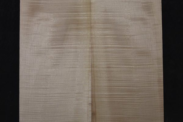 AE-M-15 ACERO EUROPEO MAREZZATO 48 x 17 x 0,6 CM - € 65