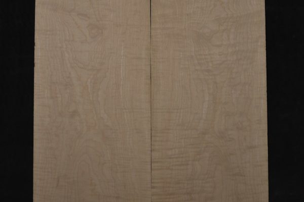 AE-M-22 ACERO EUROPEO MAREZZATO 51 x 18 x 0,45 CM - € 55
